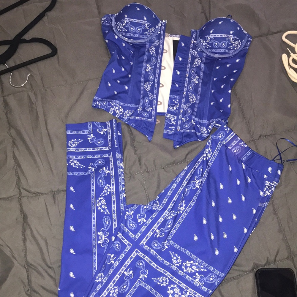 New Posh by V set